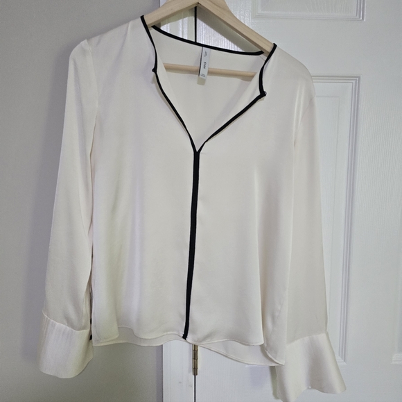 Mango Cream Blouse with Black Piping - Picture 1 of 9